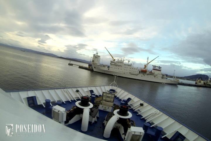 m/v Sea Explorer bow port